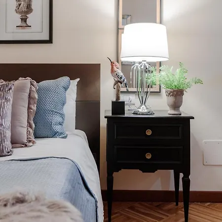 Casa Eda, Modern Contemporary Inside The Walls Of Apartment *